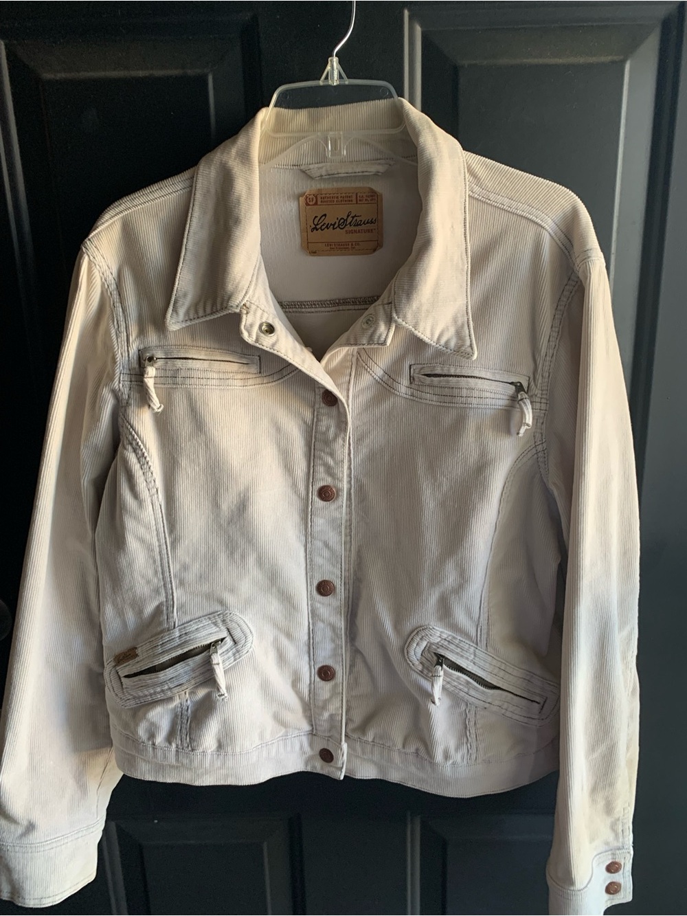 Authentic patented Levi's Strauss Women's Cream Zip-Pocket Jean Jacket